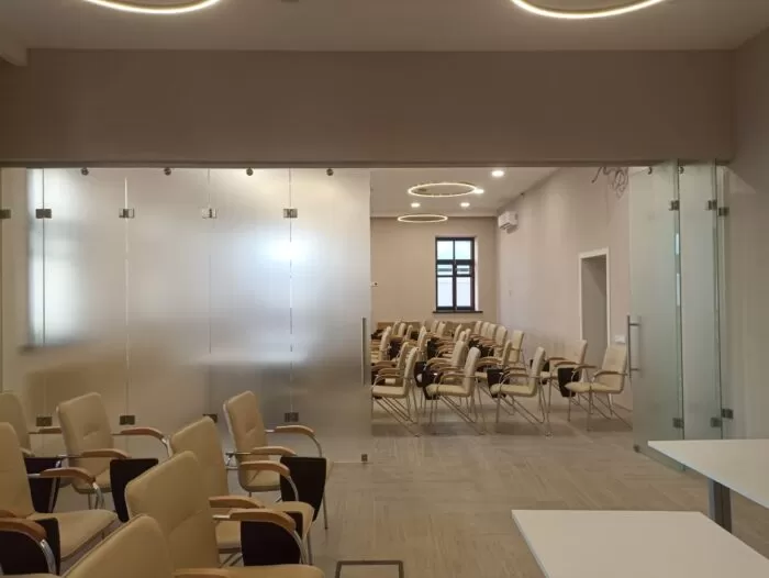 кресла для конференц зала