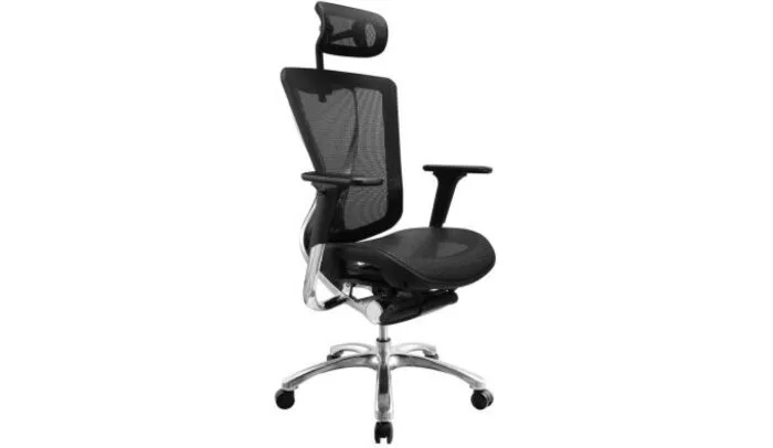 Кресло руководителя Q6. Регулируется все!